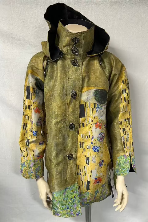 Oopéra Ladies' Reversible Gustav Klimt "The Kiss" - L and L Stuff