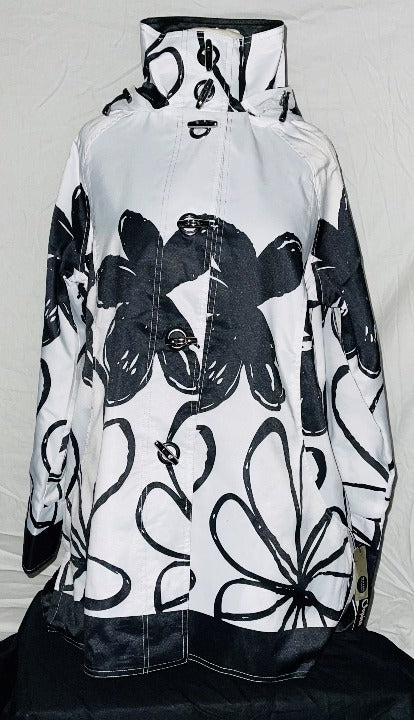 Oopéra Ladies' Reversible Floral Raincoat - L and L Stuff