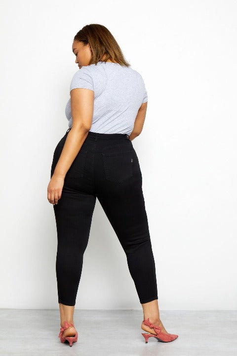 1822 Denim Plus Butter 28" High Rise Ankle Skinny In Wynter Black - L and L Stuff