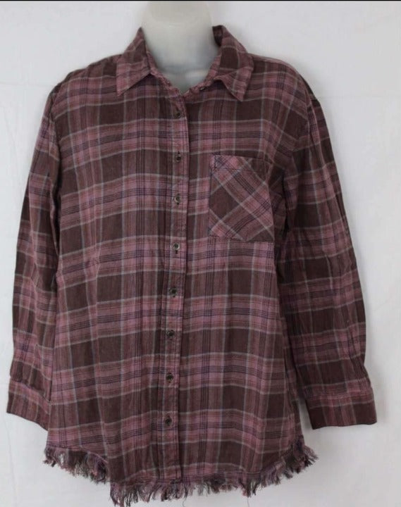 Angie Womens Plaid Flannel With Fringed Hem S / Purple Tops & Blouses