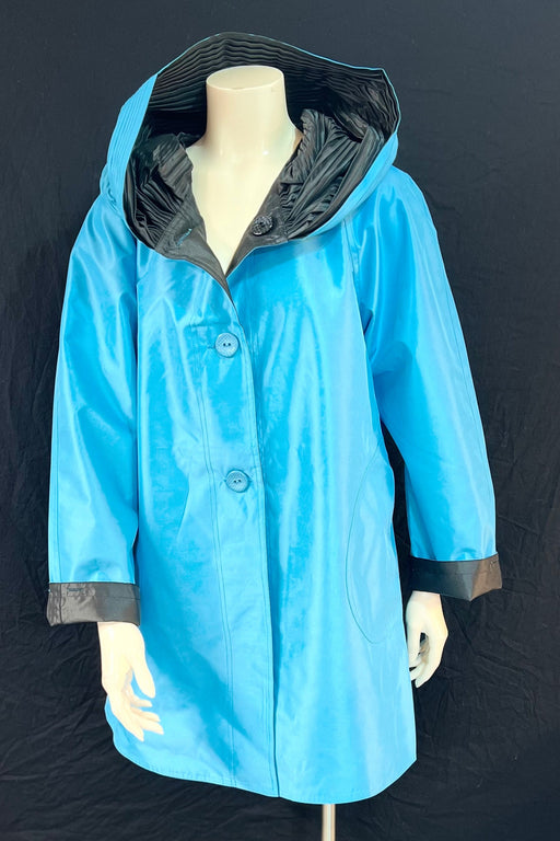 Oopéra Ladies' Reversible Raincoat With Print That Appears When Wet! - L and L Stuff